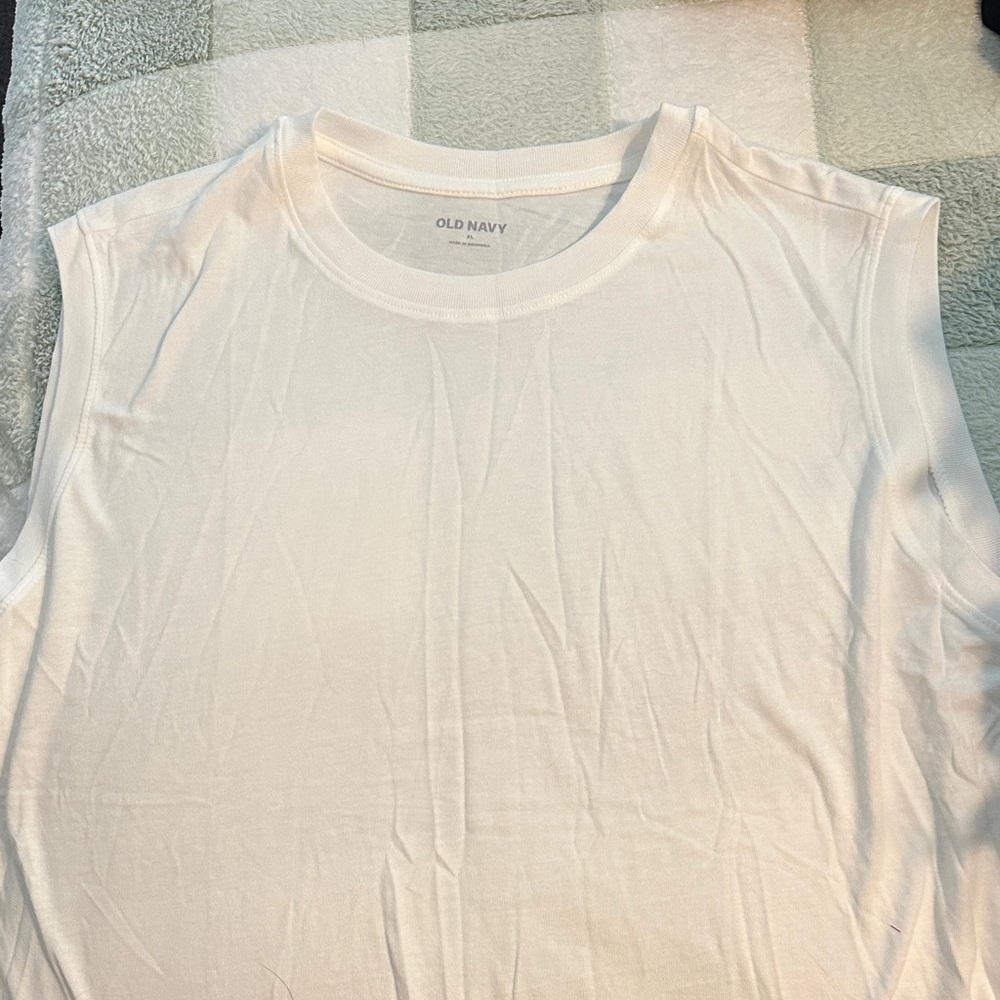 Old Navy Classic White Tank Top
